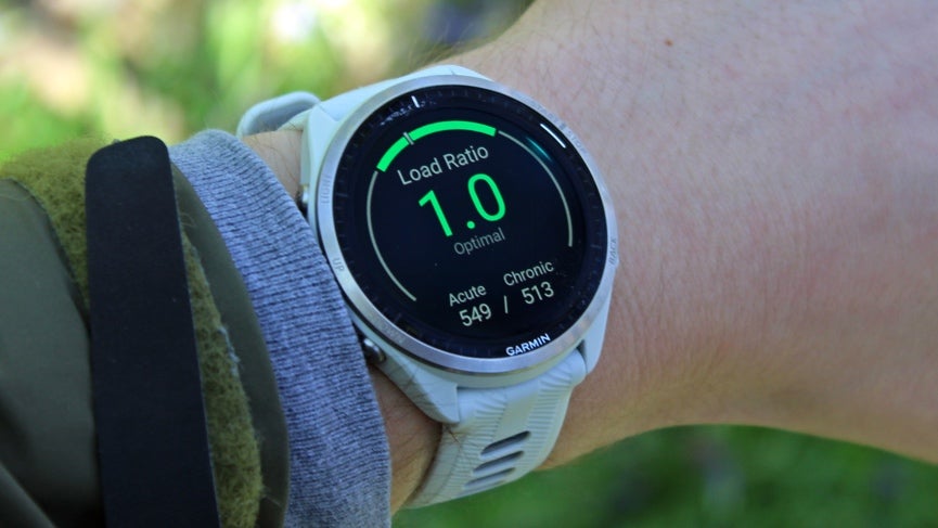 garmin forerunner 965 review training load ratio